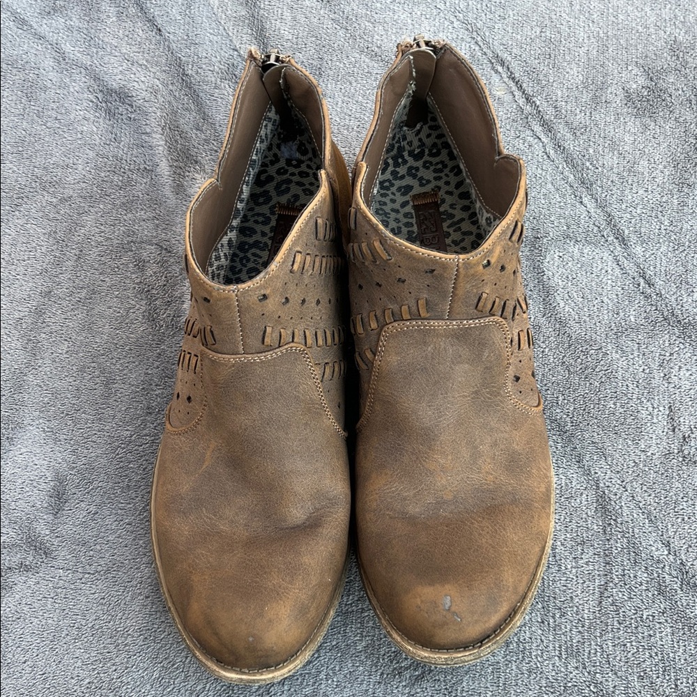 Billabong Brown Ankle Boots